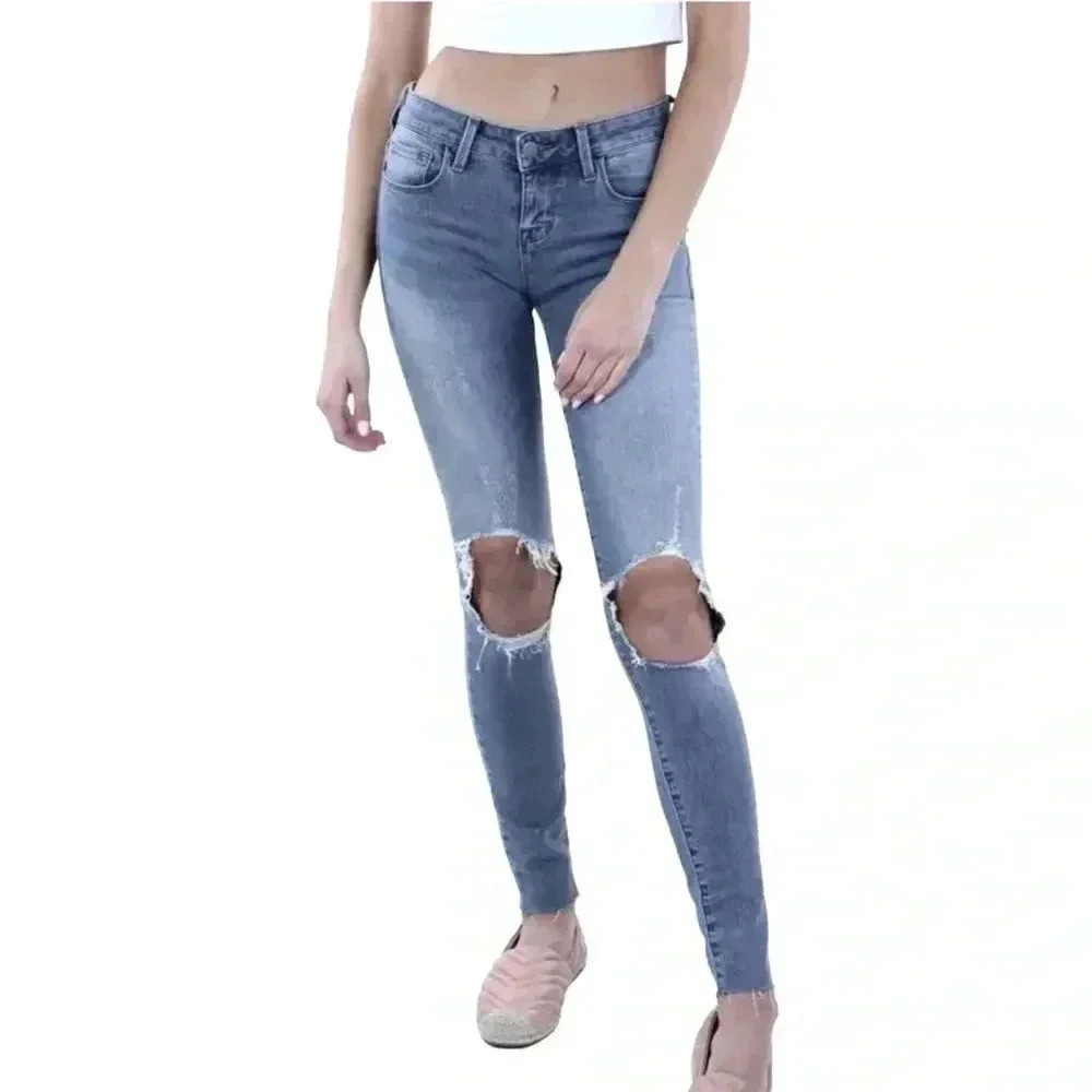 DSTLD 
Midrise Distressed Skinny Jeans - Blue Size 27